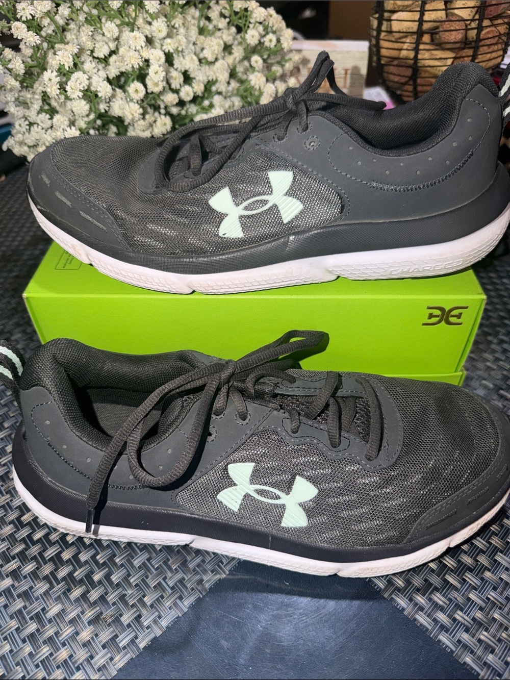 Under Armour Kids Black Sneakers with Mint Logo